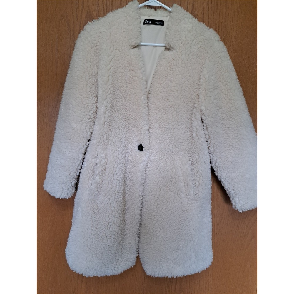 Zara Teddy Coat‎ Faux-Fur Ivory One Button Closure Size M